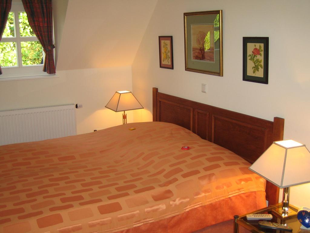 Burg Boetzelaer Hotell Kalkar Rum bild
