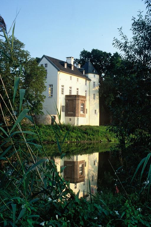 Burg Boetzelaer Hotell Kalkar Exteriör bild